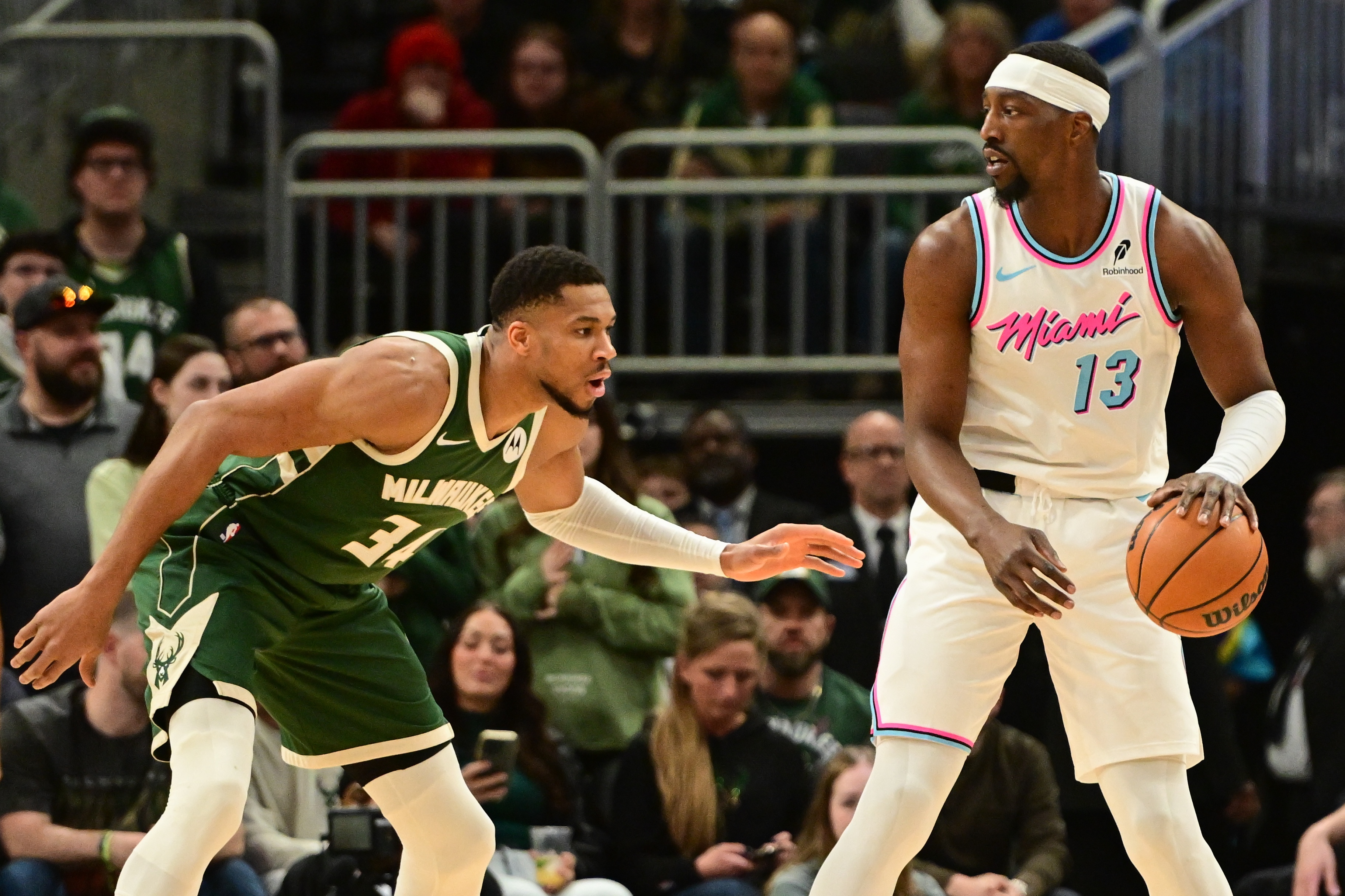 开云体育app-字母谈阿德巴约83分43罚:怎么做到的不重要 二三十年后没人记得