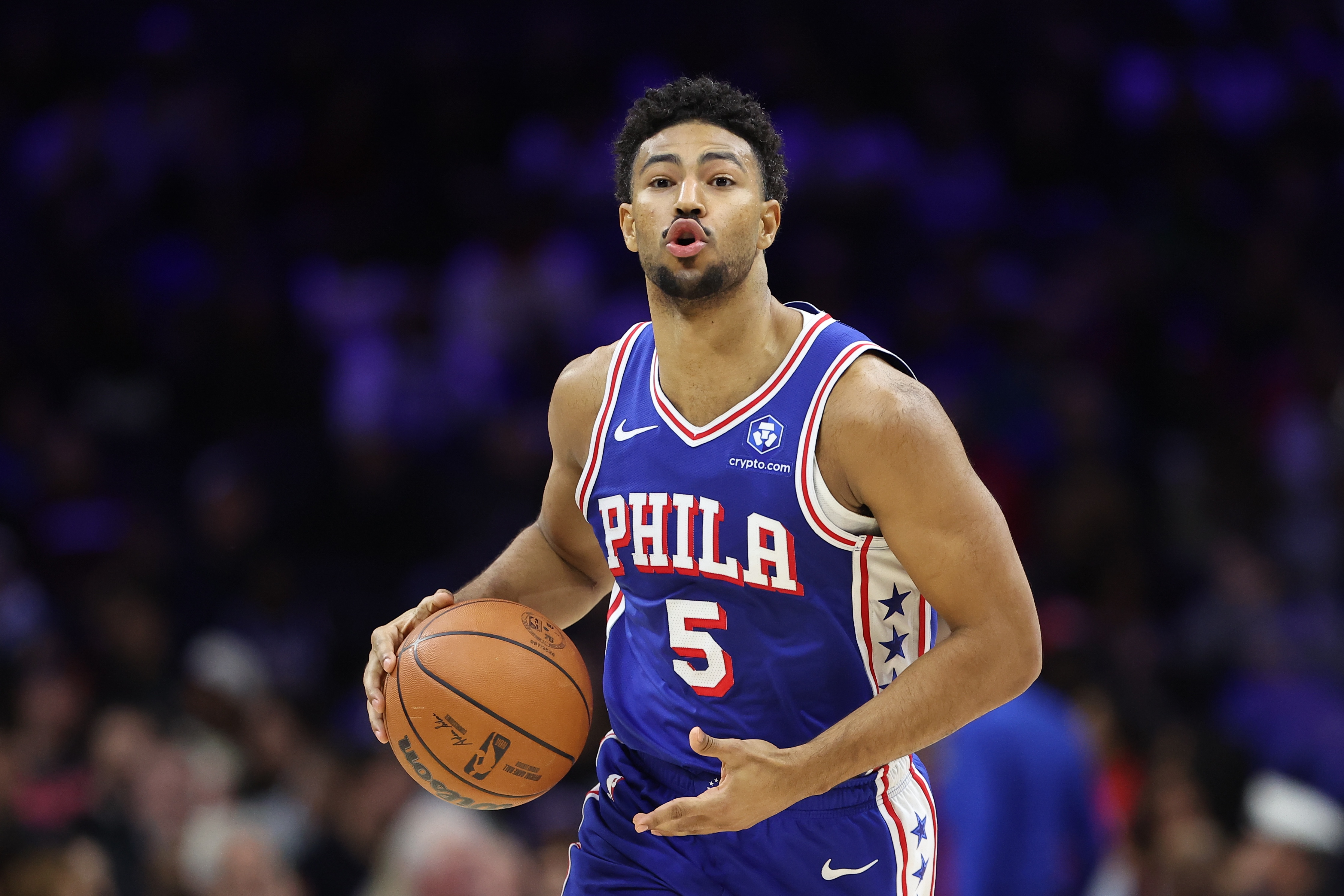 开云体育app官网-末节14分收比赛！格莱姆斯22中11&amp;8罚全中砍下31分3抢断！