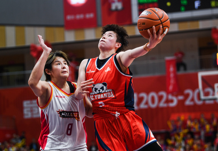开云体育app官网-WCBA总决赛：山西女篮险胜四川追到2-2 奥贡鲍尔被驱逐布朗34分