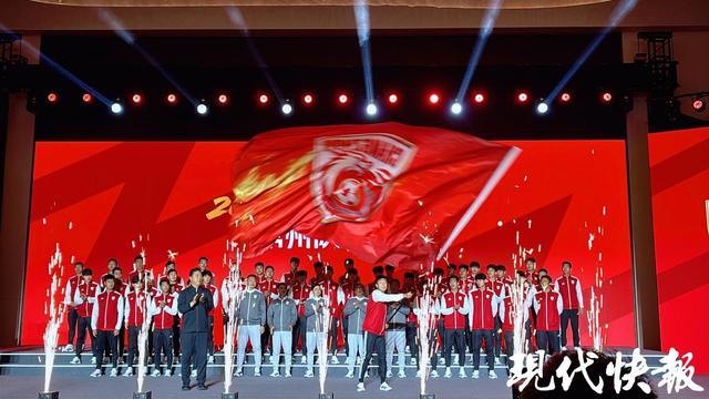 苏超常州队主教练郑小田:以最佳的状态迎战学霸南通队